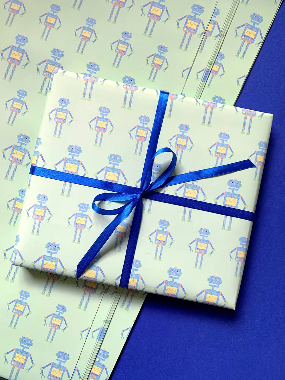 Robot wrapping paper